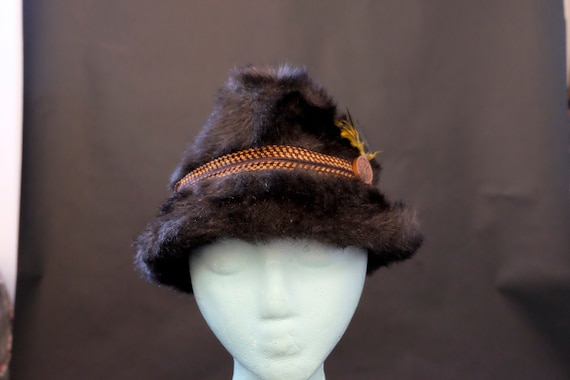 Vintage 1970s Fuzzy Winter Fedora Hat