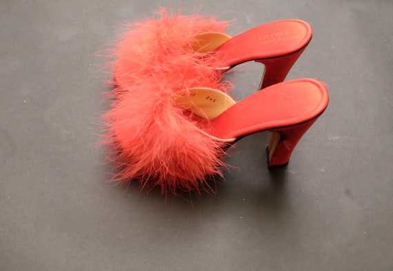 Vintage Red Feather Boa Peep Toed Kitten Heels