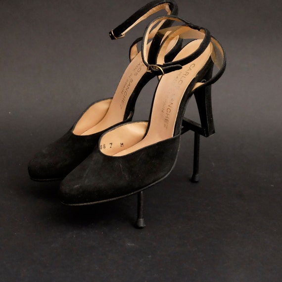 Vintage 1990s Carlos Sanchez Suede Heels