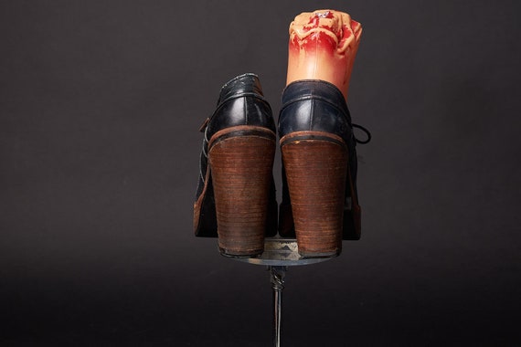 1970s Platform Oxfords Heels Shoes - image 4