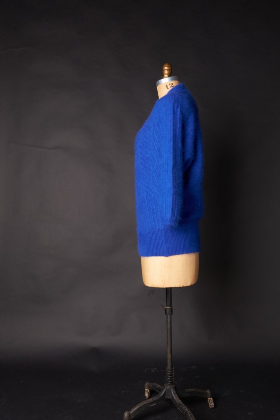 1980s Blue Soft Oversized Sweater - image 3