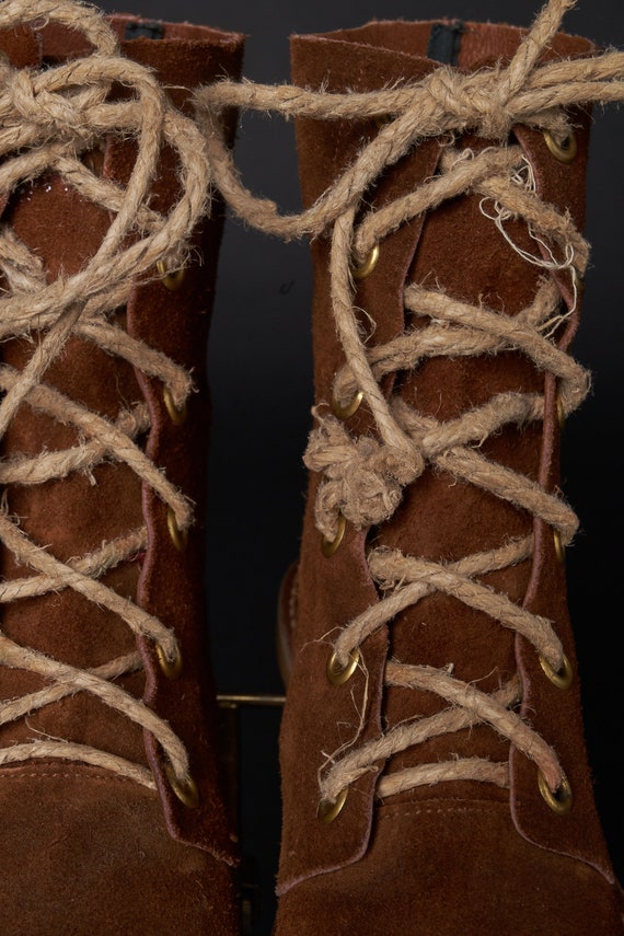 1960s Brown Leather Rope Laces Ankle Boots - image 4