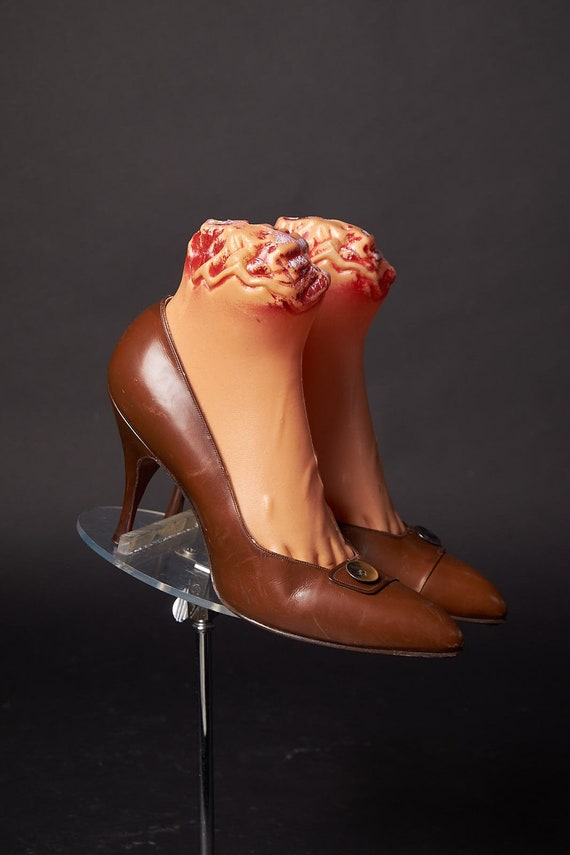1960s Brown Patent Leather Button Pumps Heels Shoes Gem