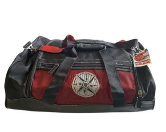 NEW Large 1997 Marlboro Unlimited Gear 26" Compass Vintage Black Red Duffle Bag
