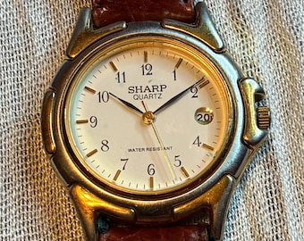 Vintage Sharp Quartz Wrist Watch Leather Band