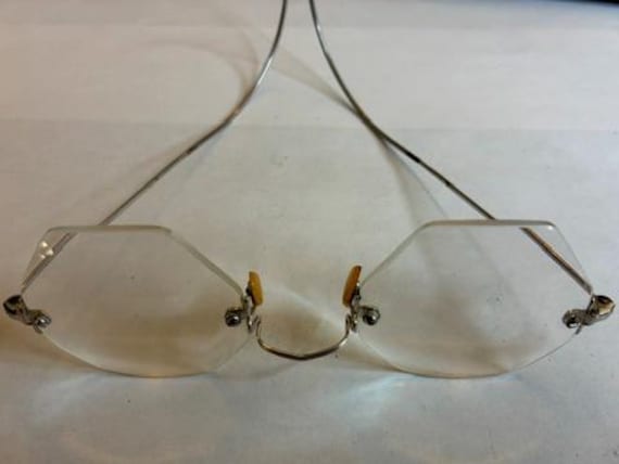 1950's Wire Frame Octagonal Glasses - image 3
