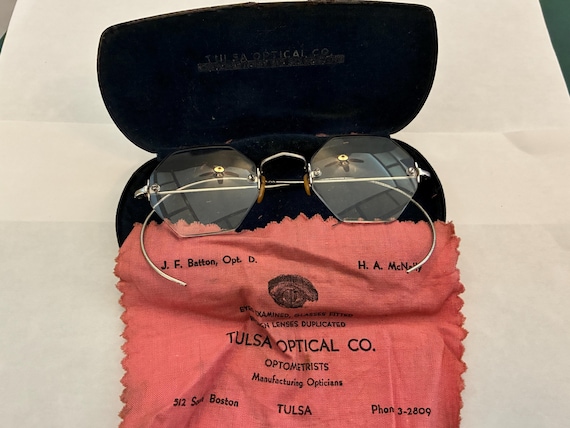1950's Wire Frame Octagonal Glasses - image 1