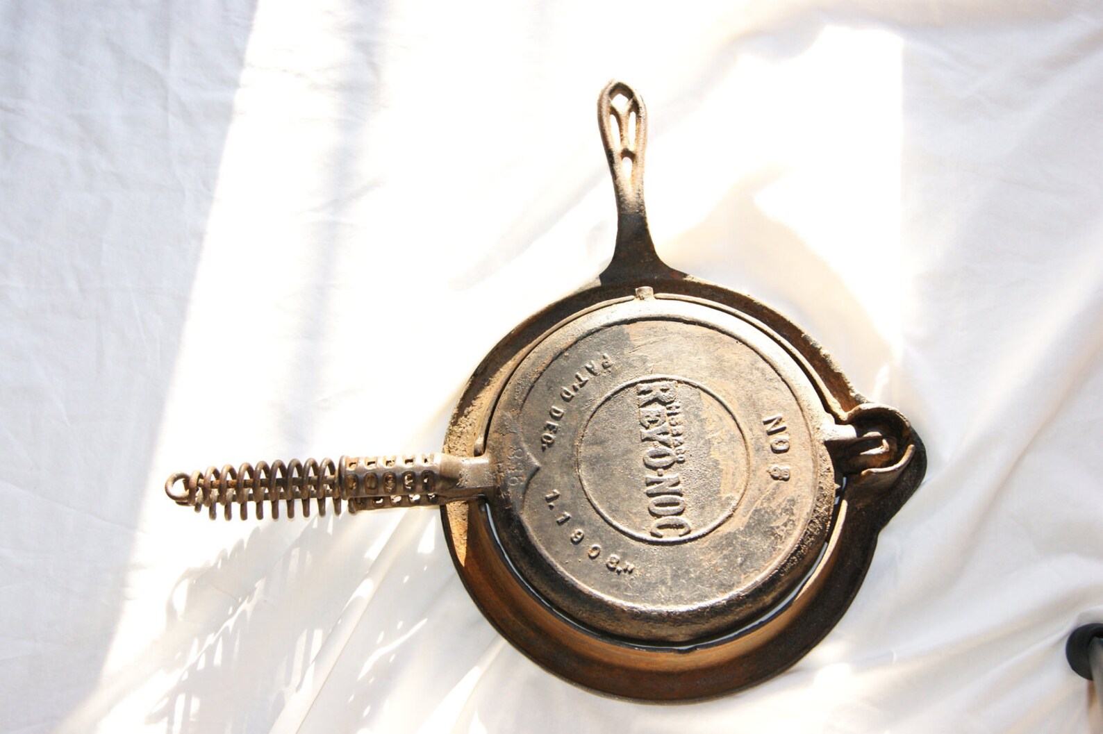 Antique Cast Iron Waffle Iron by Griswold ReyONoc No. 8 Etsy