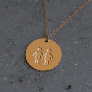 Women Necklace, Two Women Figures, Feminine LGBT Necklace, Gay Wedding Gift, Bff Necklace, Sisters Necklace, Bff Gift, Lesbian Couple Gift