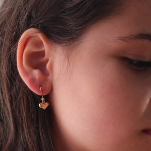 Gold Heart Dangles, Dangling Heart Earrings, Small Heart Charm Dangle Earrings, Cute Heart Drop Earrings, Girl Earrings, Children’s Earrings