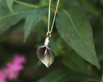 Sterling Silver Calla Lily Necklace, Handmade Calla Lilly Pendant, Silver Flower Necklace, Bridesmaid Necklace, Bridal Necklace, Calla Charm