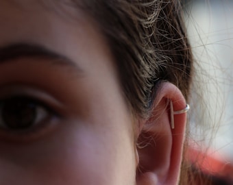 Silver Helix Hoop, Silver Tragus Hoop, Hugger Earrings, Silver Huggie, Cartilage Ear Cuff Earrings, Sterling Silver Helix Piercing, Ear Wrap