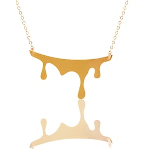 Gouden druipende verfketting, smeltende ketting goud, bloed druipend, druipende kleur, bloedketting, druipende hanger, alledaagse ketting