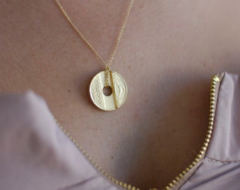 Collier doré jeton de téléphone israélien, pendentif vintage, collier pièce de monnaie, bijoux jeton, bijoux pièce de monnaie, téléphone, limace téléphonique, bijoux israéliens
