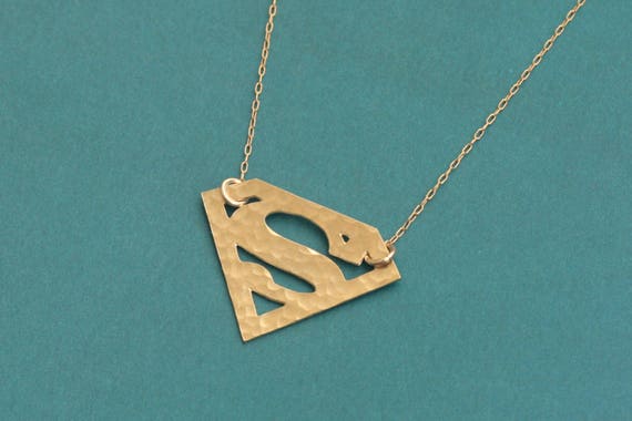 Gold Superman Necklace Superwoman Wonderwoman - Superman Pendant Gold Gold Superman Necklace Superwoman Wonderwoman - Superman Pendant Gold