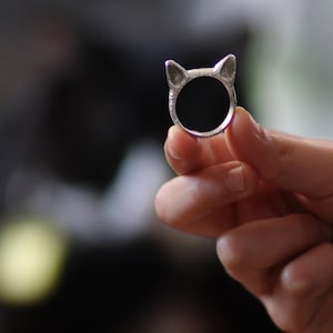 Silver Cat Ring, Cat Ears Ring, Gift for Cat Lover, Cat Jewelry, Cat Head Ring, Unisex Animal Ring, Gift for Kitten Owners, Cute Cat Gifts