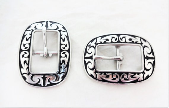 Square Floral Antique Silver Buckle with Chicago Screws