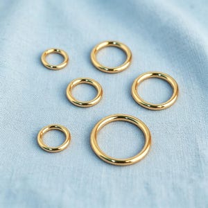 Lot de 10 anneaux fermés en argent sterling soudés, apprêts de bijouterie sans soudure (3 mm à 10 mm), SS00002SP