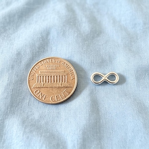 Unendlichkeits-Verbindungsglieder aus Sterlingsilber • Minimalistischer Ewigkeitsanhänger • SS00091PD