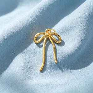 2 stuks 925 sterling zilveren strikbedeltjes, minimalistische linthanger, 18-karaats vergulde onderdelen, SS00003PD