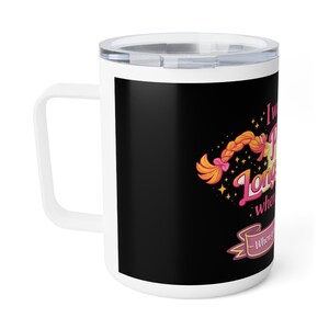 Taza de café con aislamiento de 10 oz "Quiero ser Pippi Calzaslargas cuando sea mayor" imagen 3