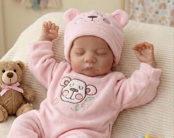 Foto van siliconen reborn baby kruissteek – realistische foto van pasgeboren siliconenpop