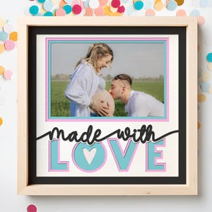 Made With Love Shadow Box Fichiers SVG, cadeau SVG pour la fête des mères, cadeau de baby shower, nouvelle maman et bébé cadre photo 3D personnalisable SVG
