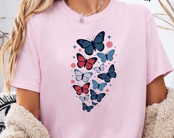 Chemise à grappes de papillons Comfort Color®, chemise patriotique bohème pour femme, t-shirt papillon bleu blanc rouge, chemise à manches longues américaine, t-shirt papillon pour jeune