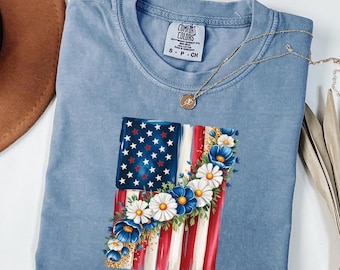 Chemise drapeau américain à fleurs Comfort Colors®, t-shirt femme patriotique, t-shirt 4 juillet, chemise drapeau des États-Unis, t-shirt fleurs sauvages, chemise à manches longues
