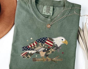 Chemise aigle en patchwork Comfort Colors®, T-shirt patriotique rustique pour femme, T-shirt aigle, Chemise à manches longues aigle drapeau des États-Unis, T-shirt patriotique pour jeunes