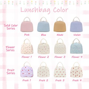 Może przedstawiać: Kolekcja dwunastu toreb na lunch ułożonych w trzy rzędy z etykietami Lunchbag Color, Solid Color Series, Flower Series i Fruit Series. Torby charakteryzują się r&oacute;żnymi jednolitymi kolorami, wzorami kwiatowymi i nadrukami owoc&oacute;w z białymi uchwytami.