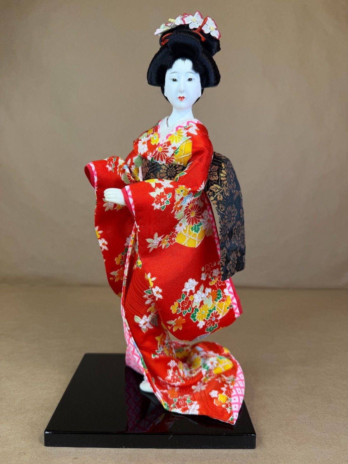 Siunwdiy 12 Japonais Kimono Geisha Figurine en Porcelaine, Poupée Japonaise Kimono Geisha Figurine Ornements Art Collection Cadeau Artisanat/ Cadeau,A14,30 cm