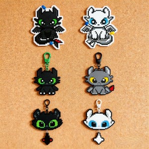 Paquete de 8 patrones grandes de cuentas fusibles Fury Nightless Light Fury, descarga digital, patrones de cuentas Perler, plantillas de cuentas Hama, llavero de regalo