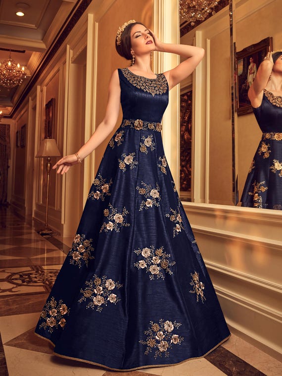 navy blue dress with gold jewelry Silk Gown: Floral Zari Embroidery, Floor Length Flared Evening Wear Pricing:16 Printed Cards tie belt for a cf-size-40r-34w black sequin a line
