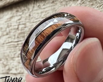 Koa Wood Arrow Inlay Tungsten Ring – Hawaiian Wood Engagement Band