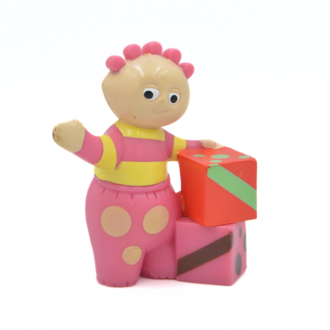 Hasbro in the Night Garden Tombliboo Eee Figure With Blocks 2006 ...