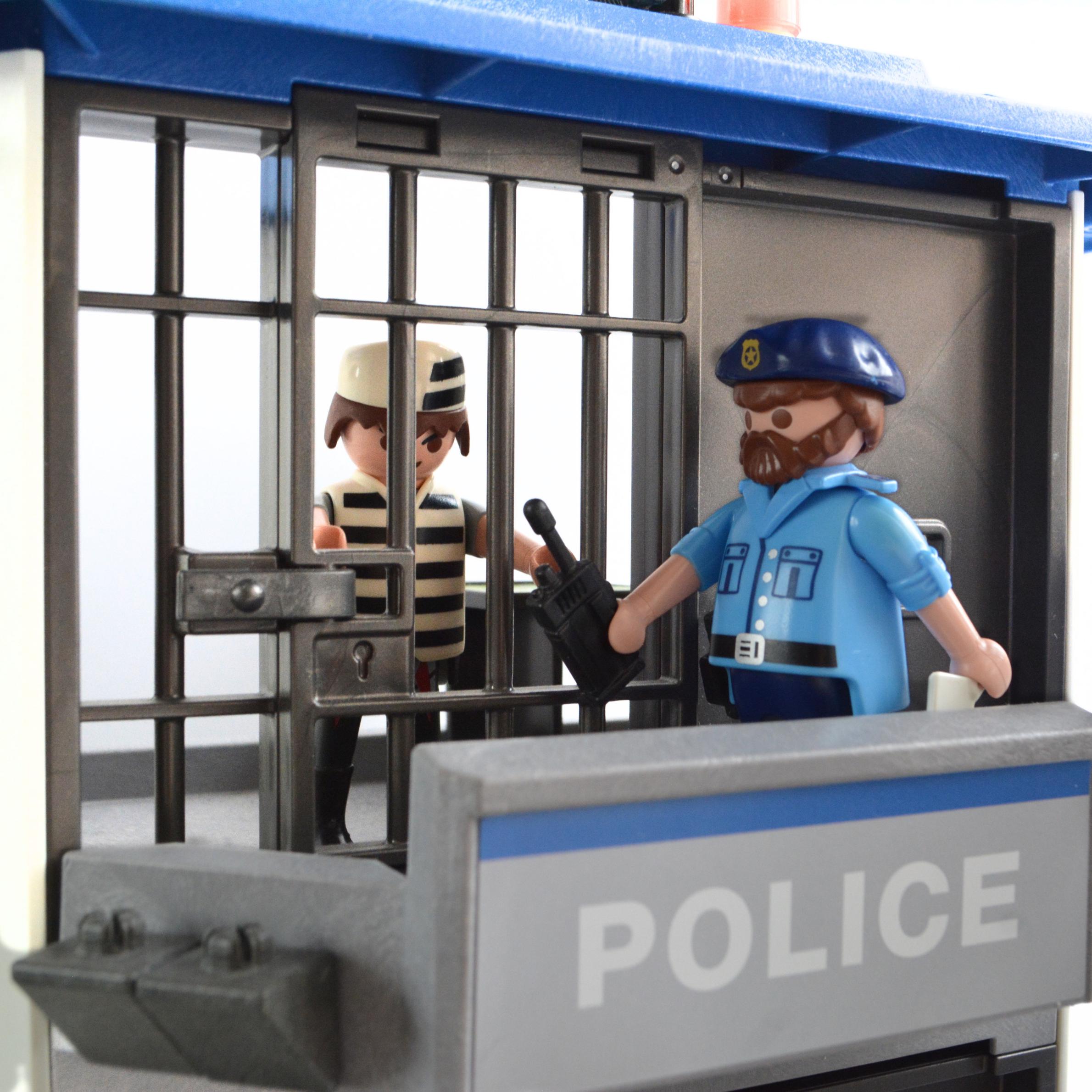 Commissariat de police avec prison Playmobil 6919