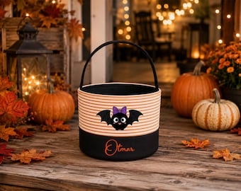 Personalisierter Stoff Halloween Süßes oder Saures Eimer, individueller Name gedruckt Candy Tote, wiederverwendbares Klassenzimmer Geschenk für Kleinkind Mädchen Jungen