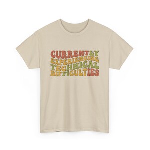 T-shirt met technische problemen | T-shirt met retrotekst