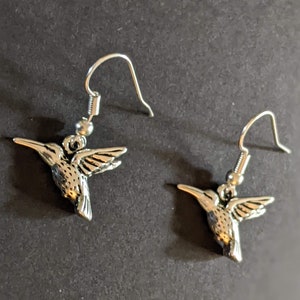 Hummingbird Pewter Dangling Earrings