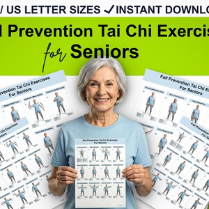 Può includere: Una donna anziana sorridente tiene in mano diverse guide stampate per esercizi di Tai Chi per la prevenzione delle cadute. Le guide presentano illustrazioni di movimenti di Tai Chi. Il testo sulle guide recita "Fall Prevention Tai Chi Exercises for Seniors."