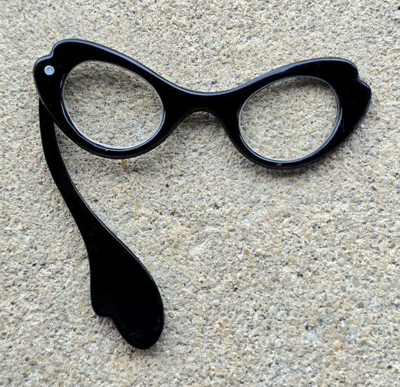 Vintage Foldable Glasses