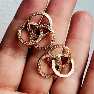 Vintage Clip On Earrings