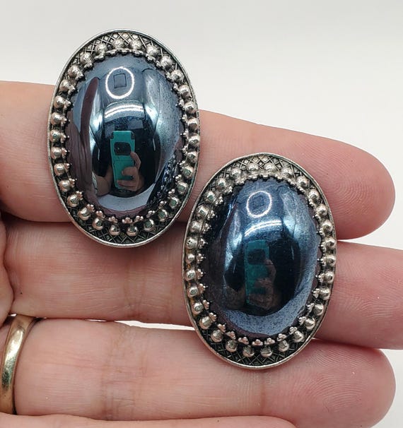 Whiting and Davis Clip On Earrings