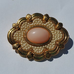 Pink and Pearl Brooch image 1
