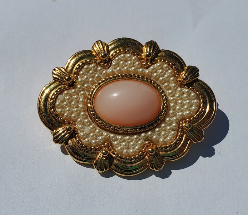 Pink and Pearl Brooch image 1