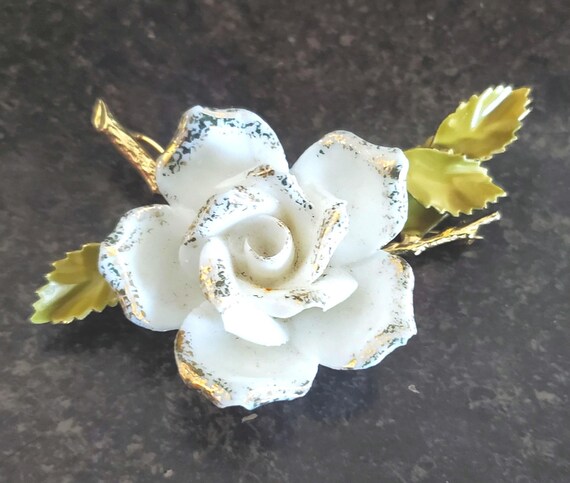 Hobe Porcelain Flower Brooch
