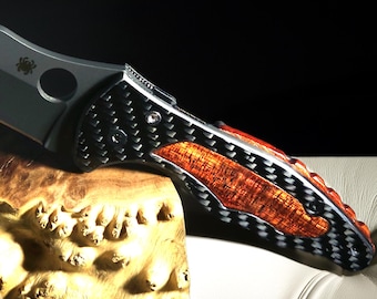 Spyderco Yojimbo 2 Scales - Carbon Fiber With Bloodwood Exotic Hardwood Inlays + Matching Wood Backspacer