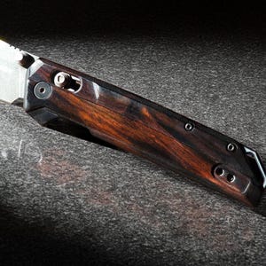 Kershaw Iridium Exotic Hardwood Scales