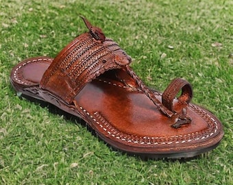 indian brown leather sandal for men kolhapuri chappal gifts for him mens  slip on mojari punjabi men jutti leather Men's slipper men shoes